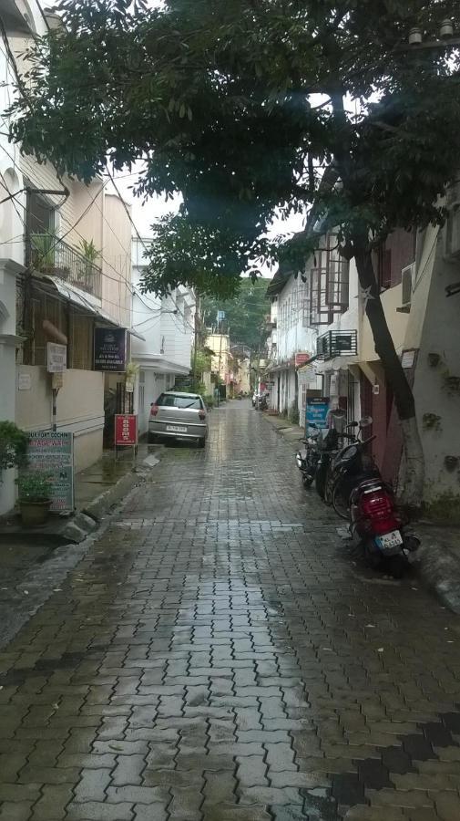 Готель Spice Holidays Kochi Екстер'єр фото